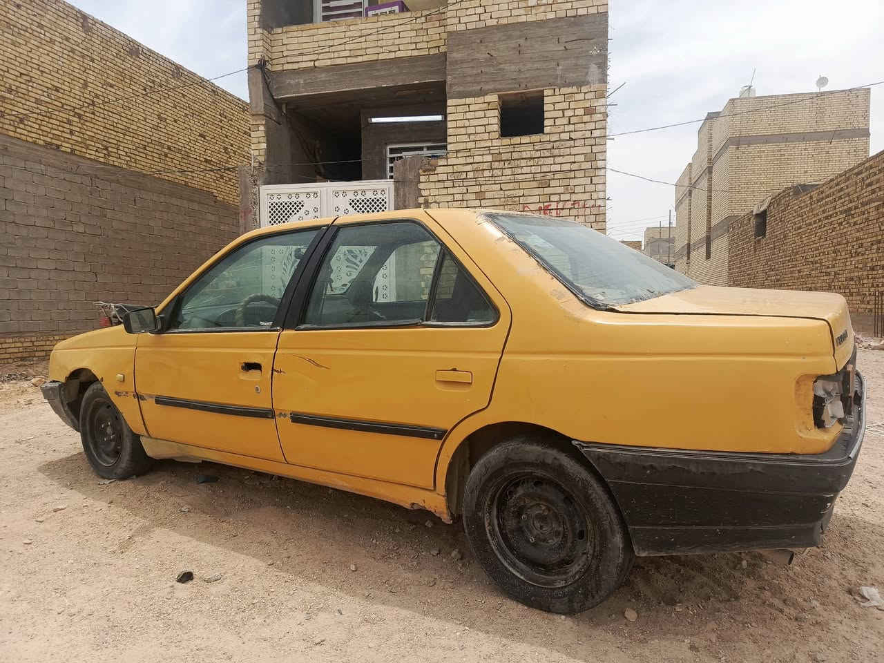 بيجو روى 2009 بابل محرك ياباني ونجي كير اوتوماتيك بس ماينمر مبوش سعر 10$  موبايل ***********
