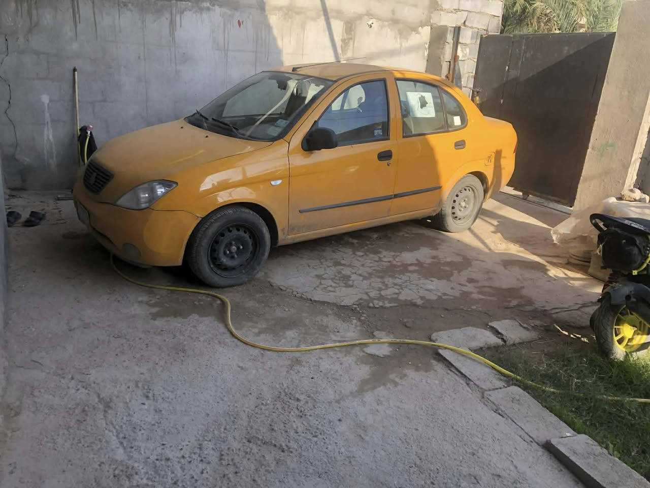 مساحه 190 متر طابق واحد  

سقف سندويج
واكاع صب

غرفتين نوم

طرمه ٥،٤متر

حديقه مترين

حمام داخلي وخارجي

صاله معزوله + الشارع عرضه ٦

السعر ٥٥ وبي مجال بسيط 

للاستفسار

 *********** واتساب متواجد
