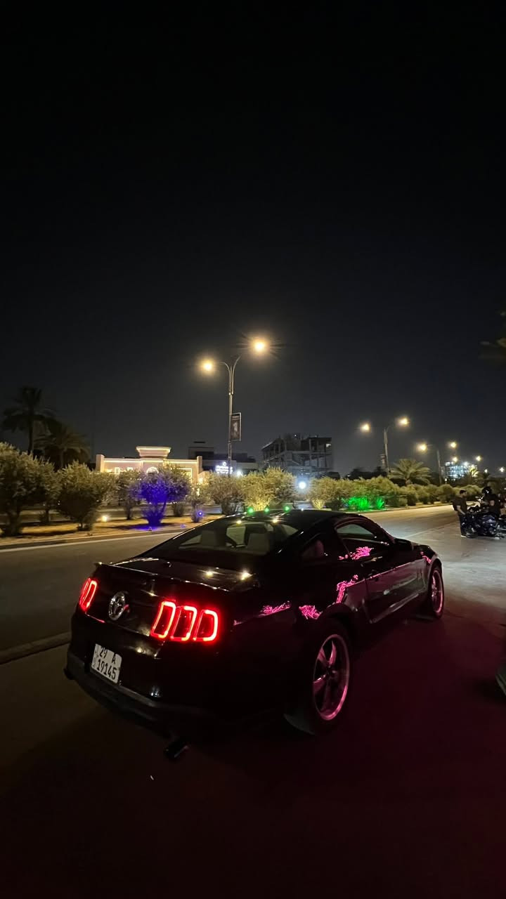 السلام عليكم
للبيع | Ford Mustang 2012 🔥

للبيع موستنك 2012 فول مواصفات بريم ، سيارة استخدام شخصي ومعتني بيها، جاهزة للاستخدام وما تحتاج مصاريف 
السيارة محدثة 2014 
المحرك 6 سلندر گير أوتوماتيك
محرك وكير وأكسل وكهربائيات وتبريد كله مكفول و ع الشرط 
حادثها قطعتين فقط جاملغ امامي ايسر وهنا بالعراق صار بيها جاملغ خلفي والسياره مصبوغة حزام والسونار موجود وشرط الفحص 

السعر مناسب 75 وبيها مجال 

السيارة بيها بعض الملاحظات الطبيعية بحكم العمر، والسعر مراعي حالتها

السياره باسمي تحويل مباشر ثاني يوم 
مكاني بغداد الرصافة 
***********
