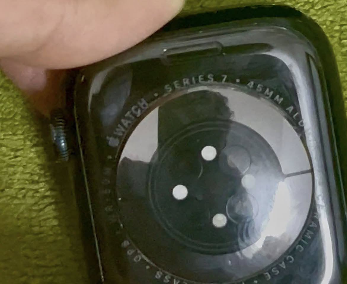 شوف الفديو وقيم سعرها وبالعافيه 
ابل الجيل 7 حجم 45 ،، لا تعمل ،، ما تشتغل عاطله ابيع ،، 
متوفر توصيل 🚚 لجميع المحافظات


**إذا كنت صاحب هذا الإعلان وتريد حذفه لأي سبب، رجاءا أرسل رسالة إلى الدعم الفني**