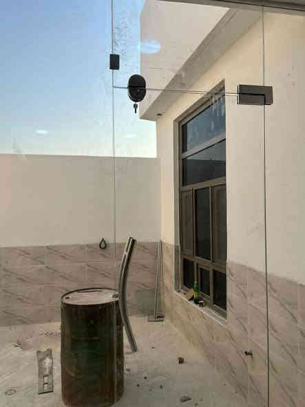 الحمد لله عملنا هذا اليوم قاطع زجاج عشرة ملم حديقة داخلية
مستعدين انجاز كافت انواع الجام خانة عشرة ملم
بسعار مناسبه
لاستفسار الاتصال على الرقم ***********
***********محمد العنوان الشارع الجديد
مقابل أفران الكناني ##
