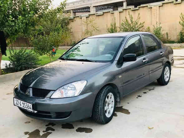 لانسەر ٢٠٠٨
مەکینە بچووک
حیزام بۆیاخ 
پێشی کەپسە
٤ پارچەی لیدراوە
پارچەکان بەشی پشتەوەیە
ناوی شتیک گرتویەتی بەس ئەوەندە نیە و نەگیشتۆتە حەوزی
رەسمەکەم داناوە
رەقەمی باریکە و سەنەوی لە ١٧-١-٢٠٢٥ بەسەر چوە
بەناوکردن بەشەرت
گێر و مەکینە و کارەبای بەشەرت
ژ.م:***********
ڤایبەر و وات ساپی لەسەرە
سعری ٦٧ گەڵا و مەجال رانية
