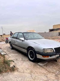 للبيع سياره اوبل سيناتور محرك 6بلاد 3000 سياره جاهزه لاخير ادوات السعر...