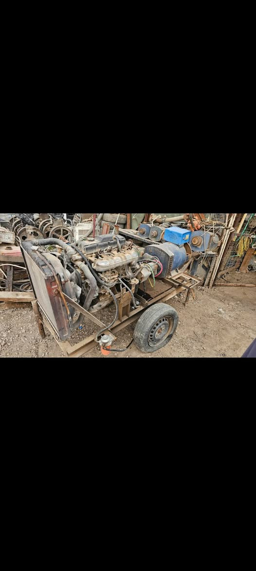 مولد كيا شغال بس باتري يرادله ٣٠ كيفي ٢٧٠٠ سعر ١٢ ورقه للاستفسار خاص


**إذا كنت صاحب هذا الإعلان وتريد حذفه لأي سبب، رجاءا أرسل رسالة إلى الدعم الفني**