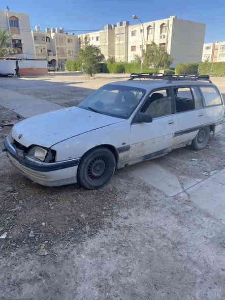 سلام عليكم سياره اوبل رقم صلاح الدين صاحبه بسامراء بس ما اندله سياره كوم حديد ابيع عله وضعيته شغاله بس محرك تعبان 
السعر مليون وبي مجال للشراي
الاتصال عله رقمي حصراً 
***********
