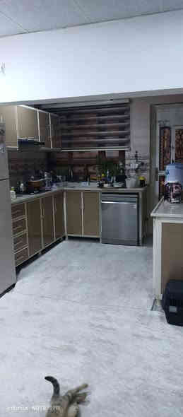 دار للبیع عن طریق المصرف العقاری او بیع نقدی. 100متر طابقین بناء 2018بناء نضیف  العنوان حی الاسری خلف دائره الكهرباء ثلاث غرف نوم استقبال و مطبخ و صحیات ***********
السعر 123مع مجال
