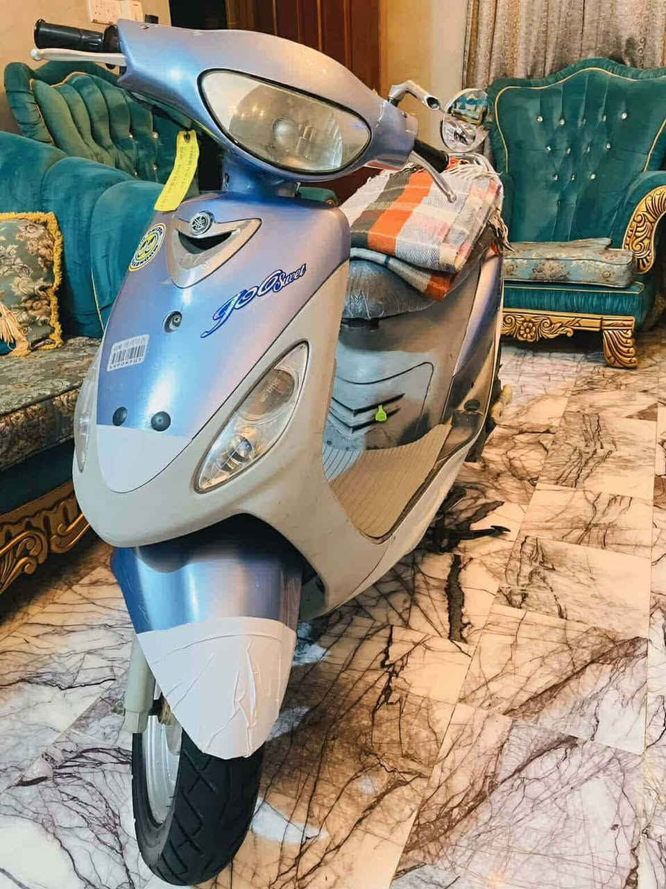 السلام عليكم دراجه ماكس منغولي للبيع الدراجه رمبه مكفول كفال عامه برغي ما مفتوح بلمحرك ما عوزه اي نقص اقل الشهر من طالعه من الحاويه السعر 800او بيه مجال للشراي المكان حله قرب العلوية شريفه الرقم *********** الشراي يجي خاص
