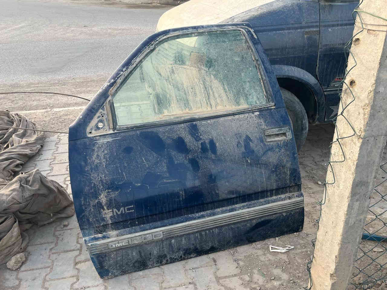 السلام عليكم
جمسي بهبهان تسعينيه 
ابواب متكامله 
بنيد 
جنطه 
ابطاين 
دشبول 
تنته  ( غرفة كاملة ) 
الغراض موجودات بلكوت اي قطعة تعجبك راسلني على الواتساب ونتفاهم علسعر الاسعار مناسبة  ***********
