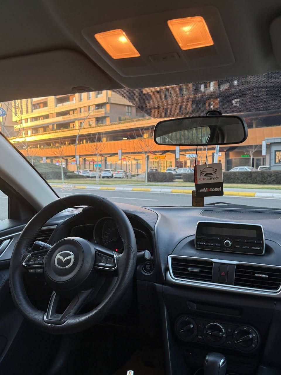 مازدا /٣/خليجی  2018 مە کينە ی ١٦  
بە ناوی خۆمە وەيە سەنە وی ڕەقە می تازە يە تا ٢٠٣٠بە شەرتی گێڕومە کينەو هە موشتێک ٧٢هە زارحە قيقی ڕۆشتوە تە نها چملخی پێشەوەی سەکن جە لاتن کراوە لە سەرشوخت  
0770 162 6328 السليمانية, العراق
