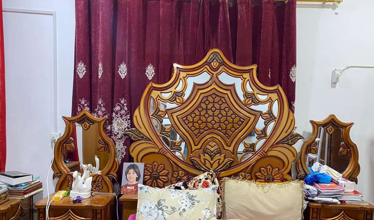 غرفه انجاره مسوينهه ب3 نريدهه ب800
***********
