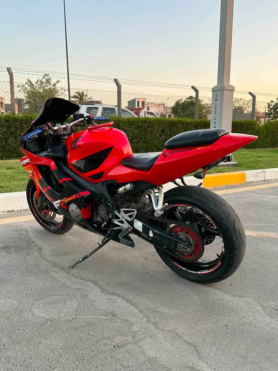 سلام عليكم دراجه فوراي داجه جديده بعنه كلمه كل نقص مابيهه جديده كهربائيه كامله مكمله دراجه ممفتوحه دراجه دراجه بعد نضف من الصور كلش نضيفه دراجه كير مكينه كفاله عامه مكاني الغزاليه السعر خاص خابر او راسلني وتساب وتدلل الرقم ***********
