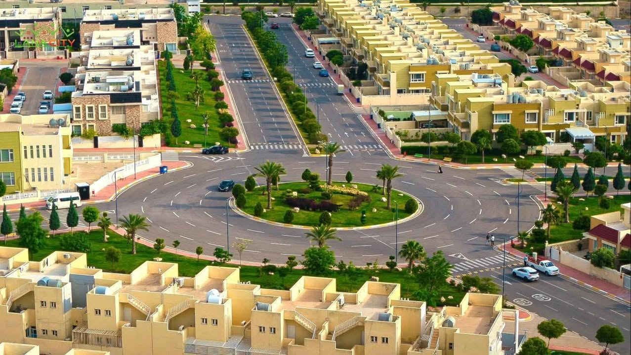 عرض مناسب جدا
مساحة 312 متر ركن وطابقين
بيت في لانة ستي
4 غرف نوم وصالة واستقبال
السعر ١٣ دفتر قابل للتفاوض

المجمع كامل الخدمات مدارس عربية و كردية
مسجد صيدلية فرن وكافة الاحتياجات

للاستفسار أكثر

***********

#لانة_ستي_اربيل_مناسب_جدا
