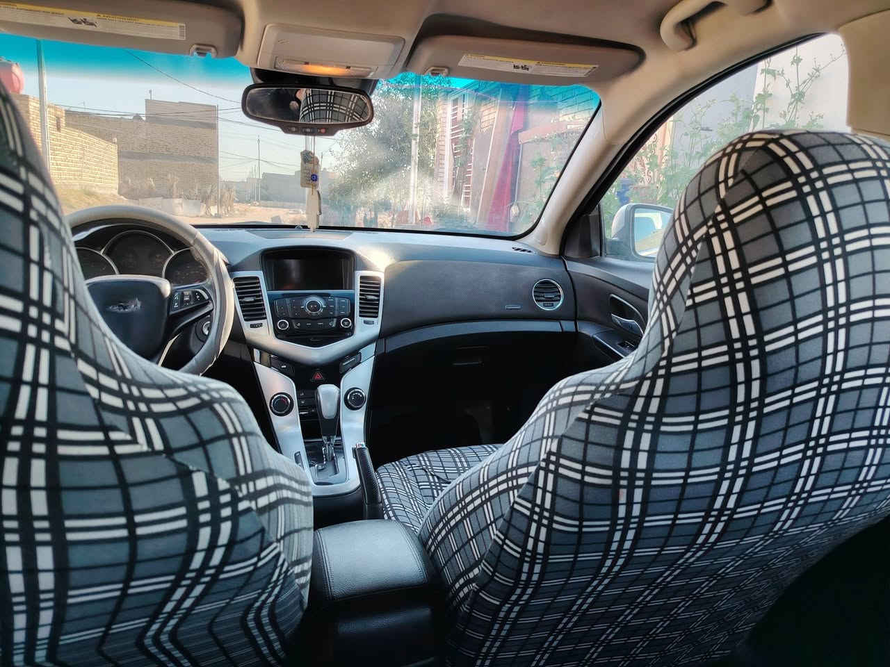 السلام عليكم
كروز موديل٢٠١٥ للبيع
للاستفسار الاتصال على الرقم
***********
