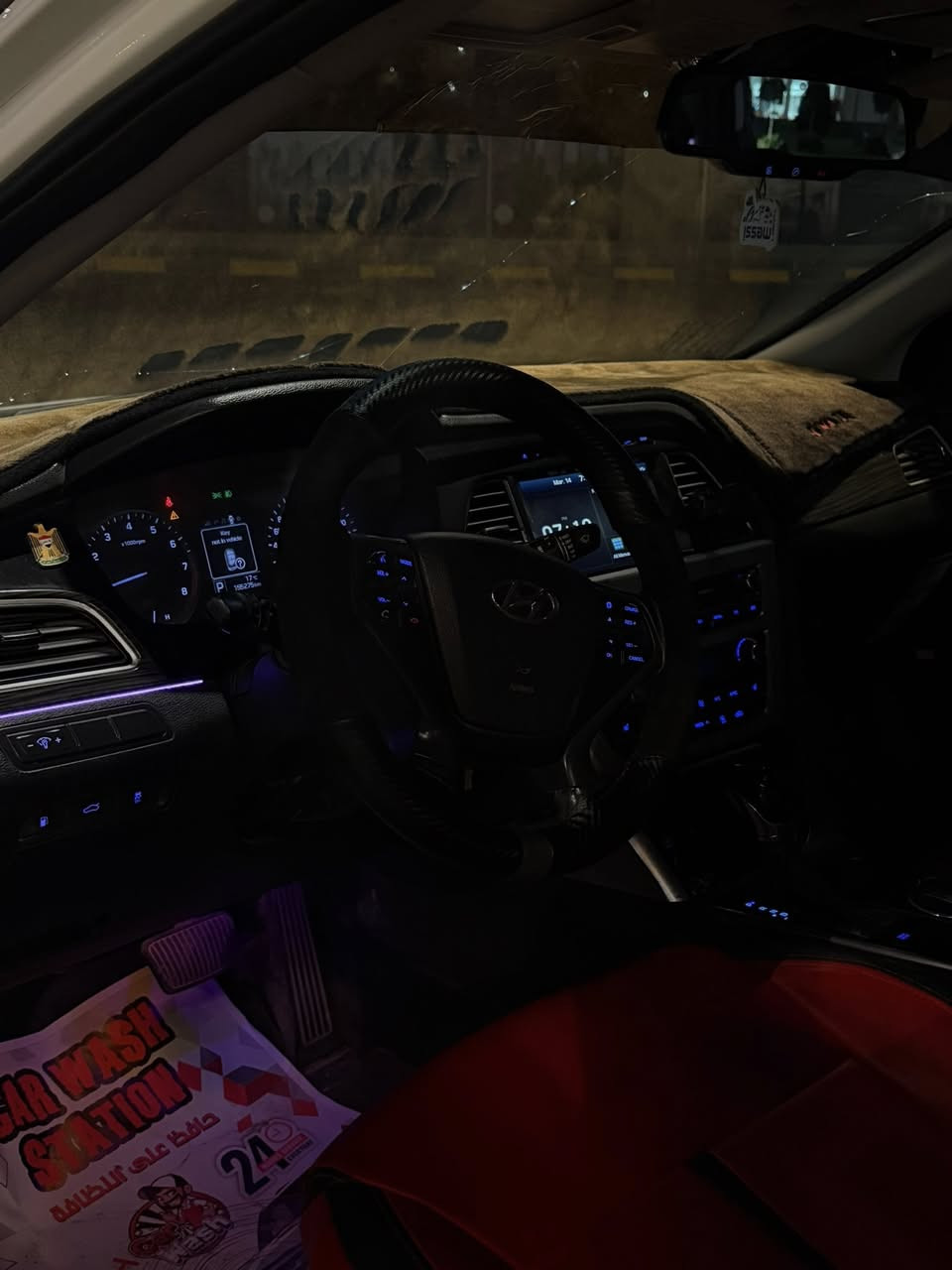 للبيع سوناتا موديل 2015 vip    محرك 2000 دوش
مواصفات السياره 
*تدفئة كشنات 
* 3 انضمة قياده( sport   eco.  Normal.)
* ‏شاشة كبيره 
* كشنات جلد
* بصمه تشغيل
* مري شفط
* نضام ترحيب عند الاقتراب
* فتح تلقائي للصندوق عند الاقتراب
* اشاير بالمري
* نضام زنون بالكامل 
* تثبيت سرعه 
* فل تحكم ستيرن
* كشن كهرباء
* تدفئة ستيرن 
* بانوراما 
* بصمة ابواب 
* لد دشبول متغير
* حساسات + كامره خلفيه
* جرص بال 120
* يدات نيكل
* دمام خلفي 
السياره عليها ادامه بالكامل + تخم تاير 
مكينه وكير مكفول على وضع الشركه 
سياره جاهزه بدون اي نقص. 
السونار مرفق بلمنشور 

السعر   129$

رقم  ***********
عنواني الكراده
