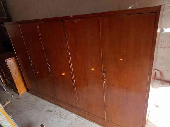 قنصور ٥ ابواب نظيف حيل شغل ثقيل حيل 
سعرها ١٥٠ الف
رفاعي يم طرشي الشفاء ***********
