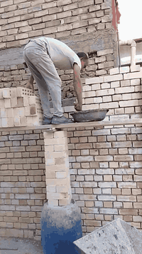 السلام عليكم كادر بناء مصري شغل درجه اولى تسليم مهندس بسعر مناسب للجميع ورقم الواتساب ***********
