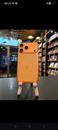 آيفون XR ٦٤ • بطارية ١٠٠٪ • مستعمل