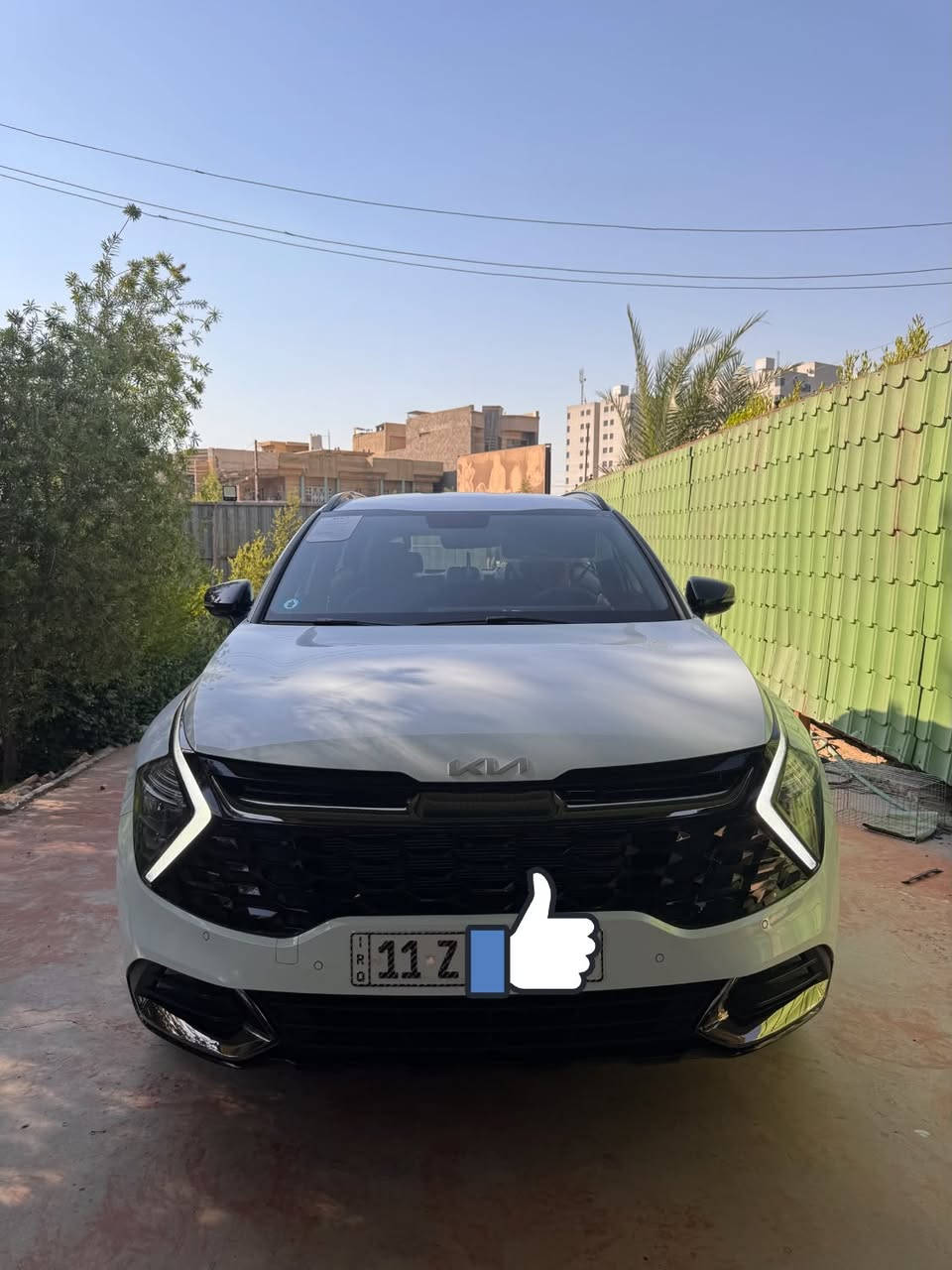 سبورتج 2025 بلاك دشن ‏ ‏ممشى 4000  ￼￼مكفوله ما عدا طخة في الدفيوزر الخلفي سعر 235 الاستفسار ***********
