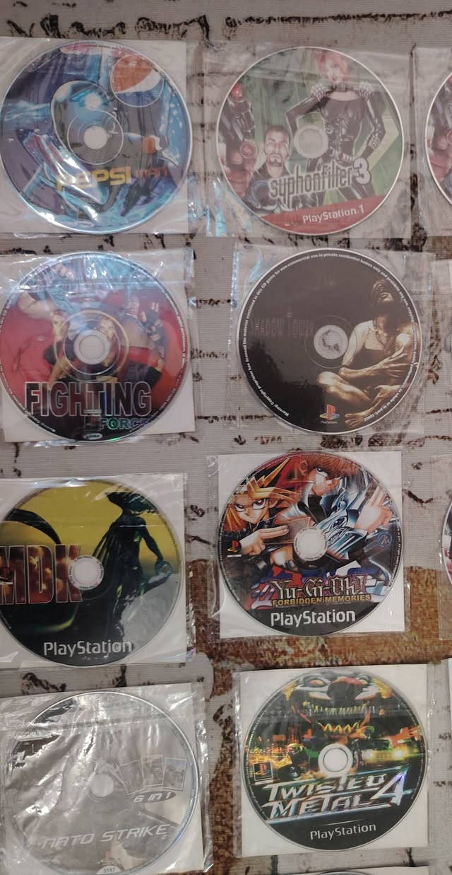 السلام عليكم اقراص بلاي ستيشن 1 طبع ماليزي قديم سعر المجموعه 35,000🚚 رقم التليفون ***********. 🌹38 قرص
