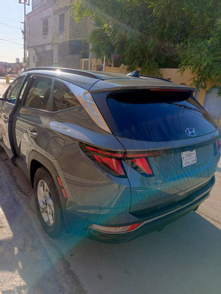 زيرو زيرو جديدة حادث بسيط جدا ولا زلغ
توسان 2024 Tucson توكسان لون اسمنتي داخل ابيض وارد امريكي دخول جديد فحص  تترقم جميع المحافظات عدا الاقليم السيارة فول عدى الفتحة
عداد المسافة زيرو 9000 ميل
حادث خشم الجاملغ والبنيد صبغ كلير ضمان 5سنوات لا يكشف بدون تبديل.
محرك 2500
كير ذكي HTRAC
 سحب قوي وثبات
ردارات امامي وخلفي ونقاط عمياء وتوقف ذاتي عند المرور امام وخلف السيارة
تنبيه رجاج في المقود
هوك سحب خلفي مزود بمنفذ طاقة بالاضافة الى الهوك
انظمة قيادة عدد 4
هاند بريك + اتوهولد
صندوق كهربائي 
كشنات تتدفئة تبريداهواي بعد مواصفات 
رقم الشاصي موجود ب مكان السيارة في البصرة القبلة
رقم الهاتف ***********

السعر 176وبيها مجال البصرة, العراق
