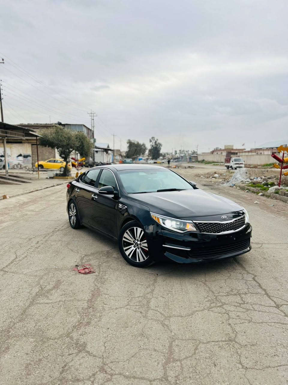 السلام عليكم اوبتما للبيع 2016
ضررها ٣ قطع صبغ بدون دواخل
🔴 مكينه شرط
🔴كير شرط
🔴سياره نضيفه مال بيت مامتعوبه
 🔴تحويل مباشر
🔴 استفسار أكثر ( ***********) بالخدمه
