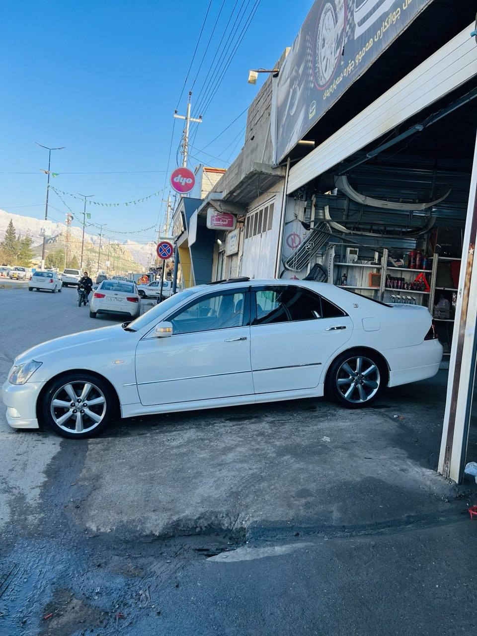 بەناوی خوای گەورە
شاهینە موس 182
سپی
گێرو مەکینە گەورە
بئ دووکەڵ
سڵاید
فۆرمیگا سور
ئاوێنە ئیشارەت
پێش و دواحاسە
کامیرە
تایەو ویلی دنگە
یەک درگای بۆیاخی ئەورپایە
سەیاریەکی جوان ڕێک و پێکە
کامل مەسرەف کراوە
نرخی 71کەمێک مەجالی برایانە
مشتەری نیت نە سەری خۆت بیەشێنە نە من لەگەڵ ڕێزمدا
ئەدمینی گوڵ
شوێن سەیدسادق
ژ.م***********
ژم.***********
