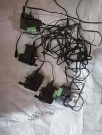 كينود • ٤ قطع • مع شواحن