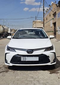 كورولا 2025 هايبرد شكل الخليجي ماشية 29 الف   المواصفات  بصمة  زر التش...
