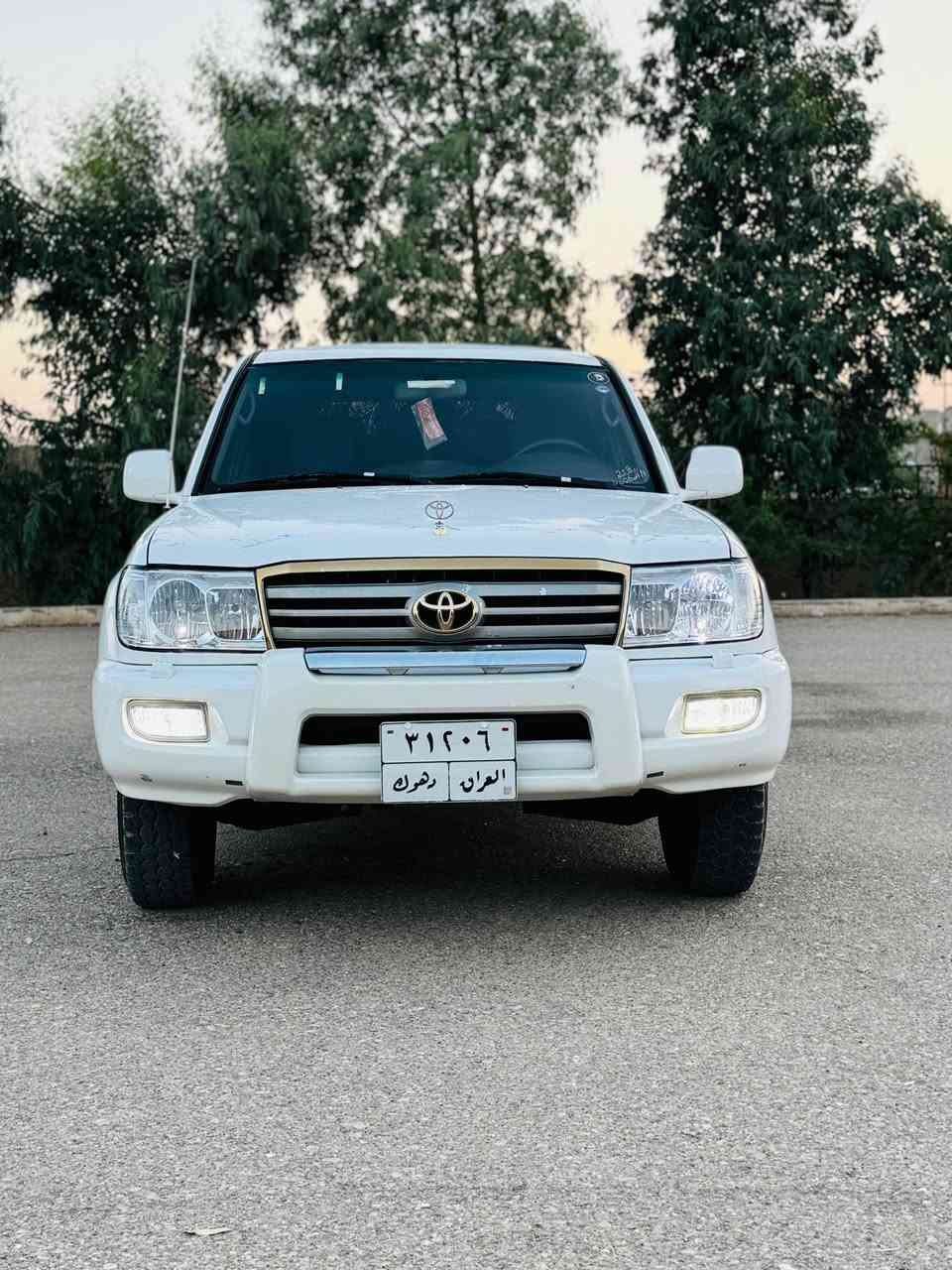 مونيكا موديل 2003 سيا ره كه  ناوى نيه له حا سيبه ى به غداد  ده ژبول به رز ده بل سو پير جام كا ره باى  ته بريد مه ر كه زى  سه لا جه  كيرو مه مينه و ته قه و ره قه و هه موو به شه رته ٥ تايه وويلى نوى له بنه  هه موو كيانى به شه رته  سيا ره كه بو ياغ عامه  به لام پيشو پشتى كه پسه هيجى نيه  هه موو كيانى به شه رته به ناو كردن و غرامه و هه موو به سه رته 
سعرى 110
***********
*********** أربيل, العراق
