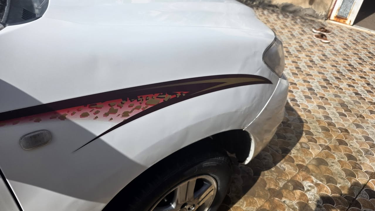 فلاونزا 2009 رقم كربلاء باسمي سنويه تسقط 2027 رقم دولي سياره كفاله عامه فقط بارد بدون صبغ السعر 155 وبيها مجال 
مكان ذي قار قضاء النصر 
للاستفسار  ***********
