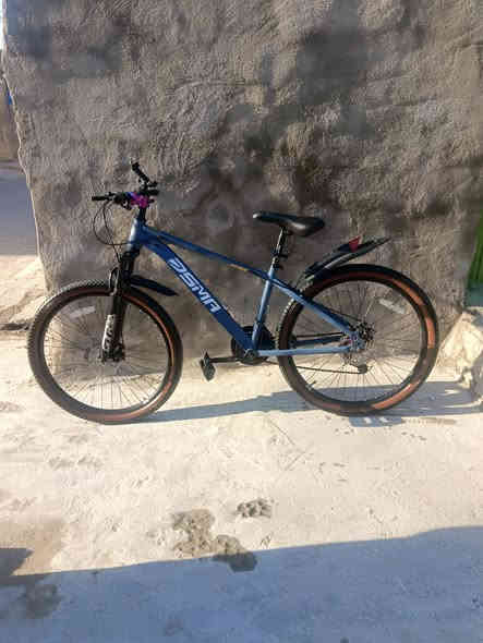 سلام عليكم بيسكل للبيع نضيف ما صارلي هواي من منزلة من الرمبة الي يريدة يخابرني عل رقمي بمية وخمسين وبي مجال للطيبين الي يريدة يجيني خاص ويدلل ***********
