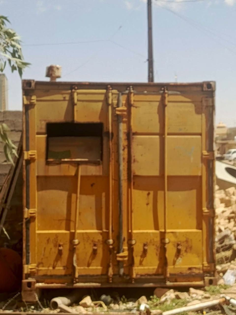 حاويه للبيع طول 6عرض 2السعر 14ورقه مكان انبار


**إذا كنت صاحب هذا الإعلان وتريد حذفه لأي سبب، رجاءا أرسل رسالة إلى الدعم الفني**