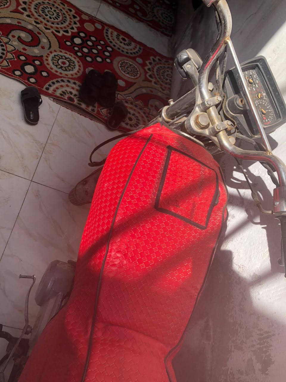 سلام عليكم دراجة إيرانية موديل 2021 بيها تبخير. وبنجر  وشاشة عطلانة  قيم بل يرضى بي الله. وتعال اخذها عنوان سبع قصور شارع ابو احمد  رقم *********** موجود وتساب
