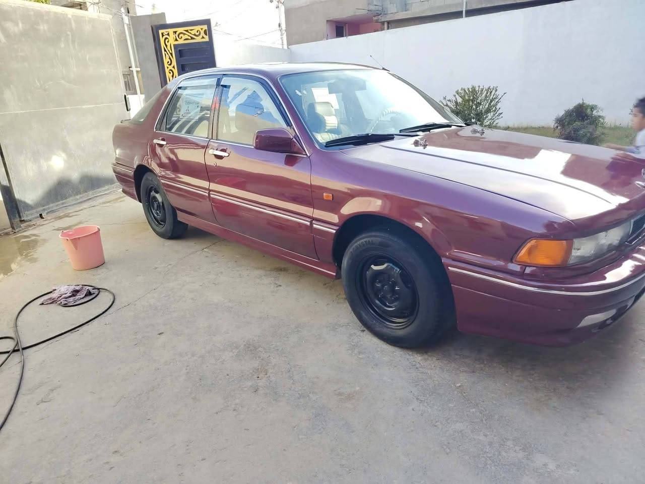 ميسوبوشي كلنت موديل 92 محرك سوناته  تبريد بلدي  نقصا بس غاز سياره لا ضربه لا طخه صبغ عام جماليه صدر جديد السعر 48وبيها مجال العنوان ديالى جلولاء+***********
