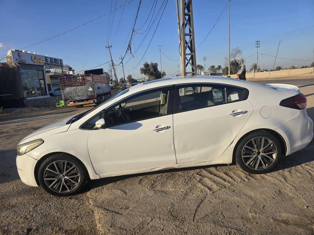 السلام عليكم
كيا سيراتو 2018 خليجي فول مكفوله عام فقط طخه بسيطه بالبجم بدون تبديل
المكينه 2000
تحكم ستيرن
فتحة قماره
مري شفط 
ويل كروم
السيارة بإسمي قبل شهر داورتها
رقم انگليزي سنوية جديدة
تريد مداور تريد وكاله اني حاضر
***********
السعر 135
للاستفسار الاتصال عالرقم حصراً
مااجاوب خاص النجف, العراق
