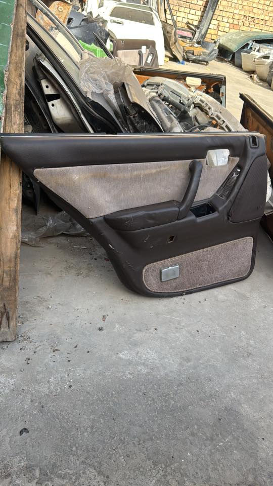 بطه ارنب هارتوب سيدان كرسته نفخ مارك نفخ راس لثور العنوان بغداد الطالبيه بل فلكه مال 83موجود توصيل كافات المحفظات الرقم الهاتف ***********
