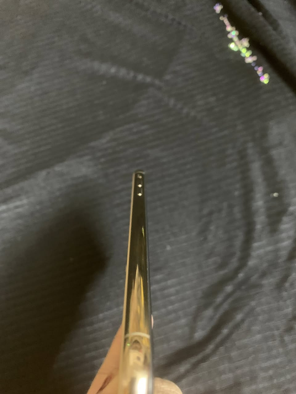 اكس ماكس مكفول من زلغ شخط مابي مساحه ٢٥٦ بطاريه ٧٦نضيف كلش ماصار ٣ اشهر من اشتريته سعر ٣٢٥ بي مجال ***********
