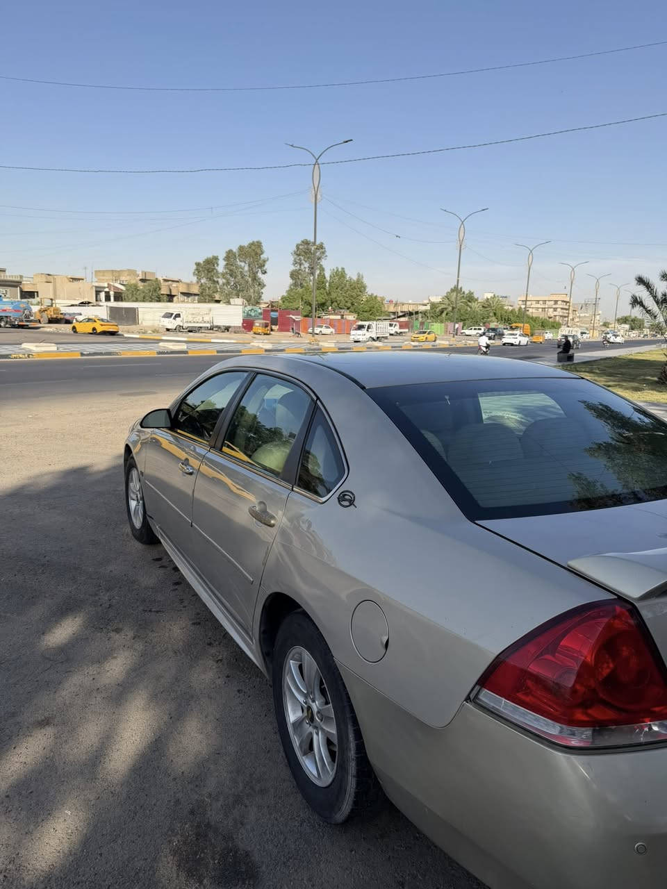 السلام عليكم 
امبالا موديل ١١ 🦌 
رقم بغداد  هزة وسنوية جديدة بأسمي تحويل مباشر 
كمبريسر جديد تبريد ثلج ❄️
صدر امامي خلفي حدادية كلها كامل  
تبديل جامرلغ سايق بلادي سيارة مصروف عليها وماناقصها اي شي 
مكان ديالى بعقوبة 
للاستفسار 
***********
