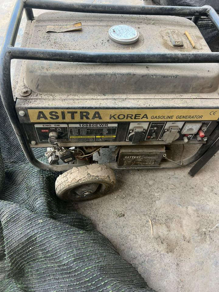 للبيع مولده نوع استرا مستعمله مده قليله جدا  مكاني بغداد المنصور
***********
