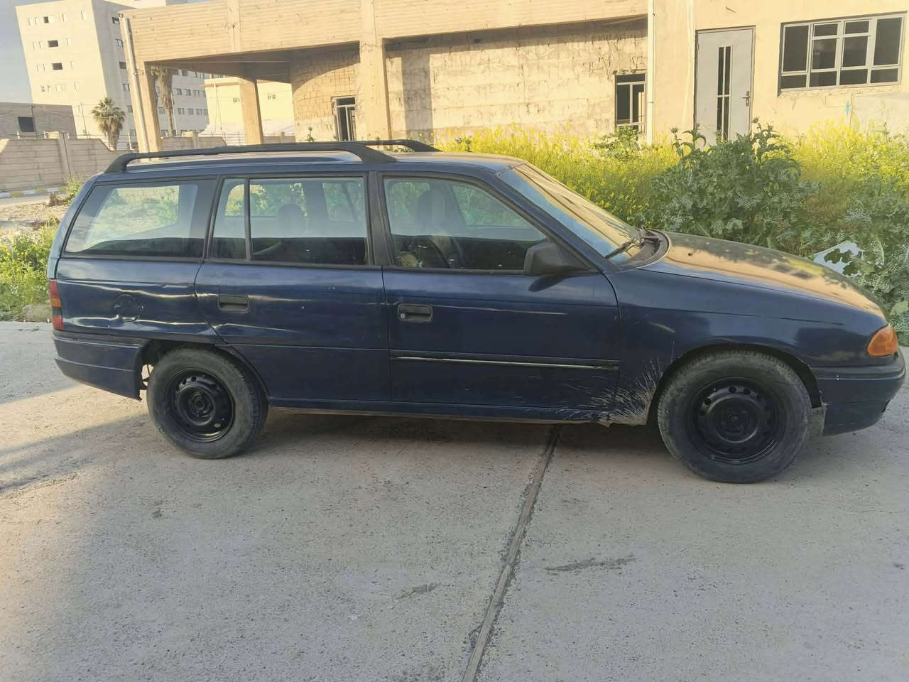 اوبل للبيع
استرا ستيشن رقم دولي مسطرة صلاح الدين شرعي بالموصل 

مكينه 16

كير ومحرك بشرط 

موديل 92

نظيفة جدا 

سعرها 35 وبي مجال بسيط 

استفسار اكثر اتصال على الارقام👇🏻👇🏻

***********

***********
