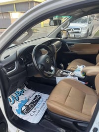 فورتشنر ٢٠٢٣ خليجي  فل مواصفات  فوريل ودفلوك خفيف وثقيل  شاحن لاسلكي  ...