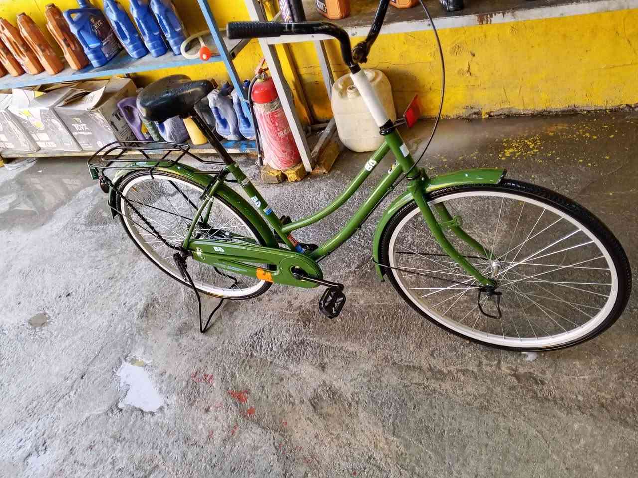 بايسكل للبيع بيع مستعجل على بيعته موديل 21 اللون زيتوني ب 130 وبيه مجال مكاني حي ميسان رقمي بواتساب ***********
