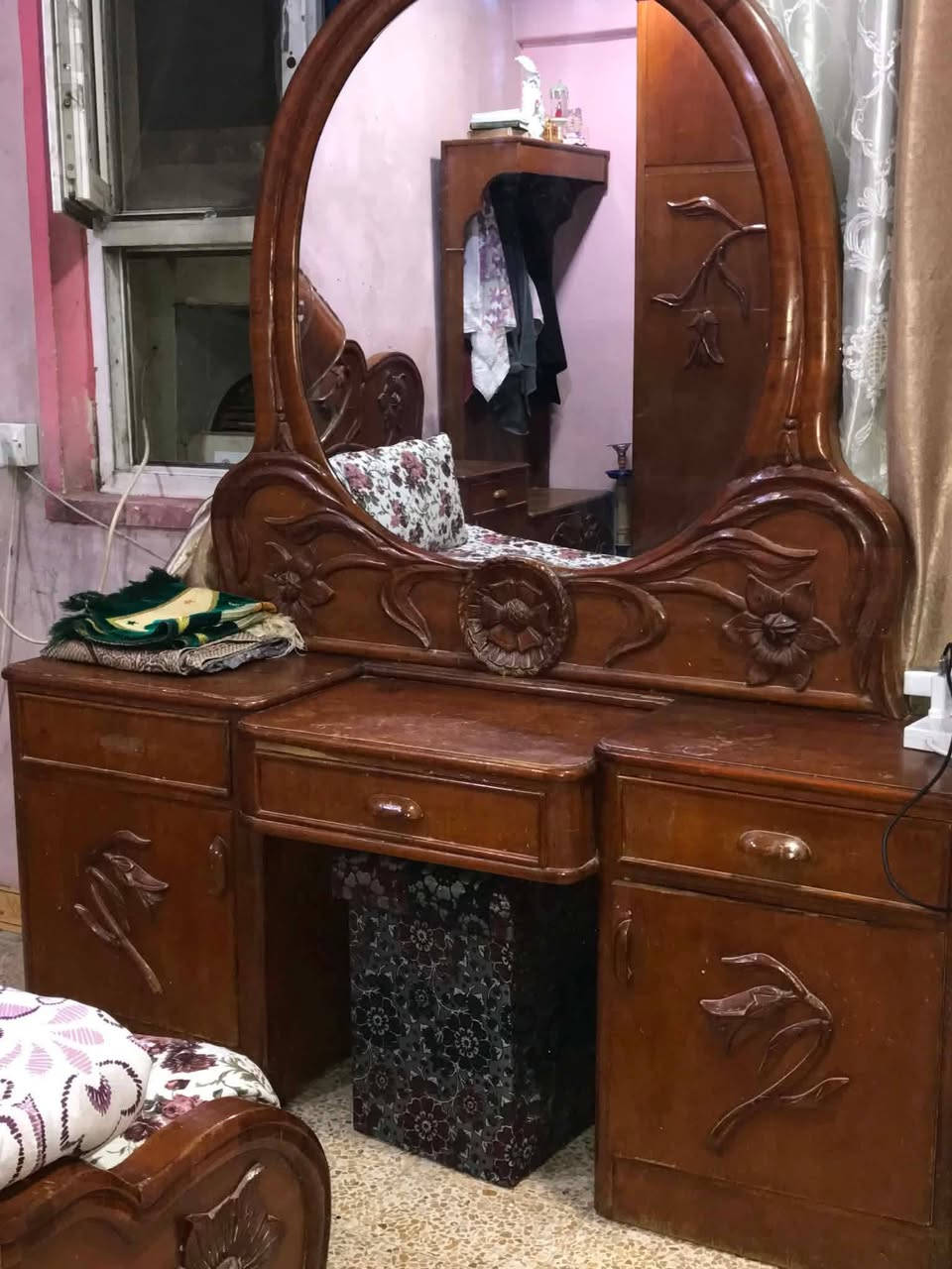 غرفة للبيع خشب ثقيل الشراي يجي خاص


**إذا كنت صاحب هذا الإعلان وتريد حذفه لأي سبب، رجاءا أرسل رسالة إلى الدعم الفني**