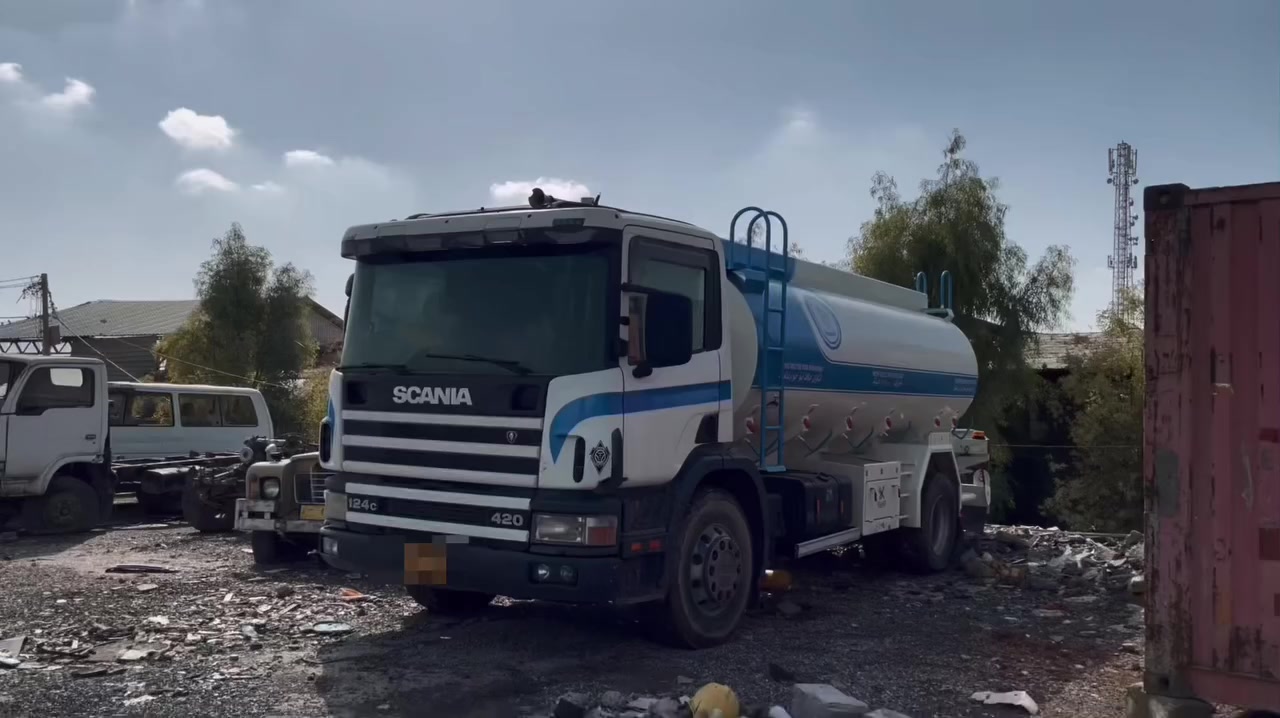 سکانیا ٤٢٠ انجکتر ٢٠٠٤ أدوات                                      سعر ١٩٠ وەرەقە
سعر ١٩٠ورقە
***********-***********
