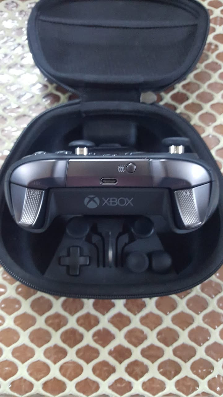 جوستكات احترافي elite 1&2 نضافه 99%السعر بل صور  شراي اتصل عل رقم او ماسنجر  *********** بغداد زيونه ما جاوب تعليق شراي اتصل وتدلل
