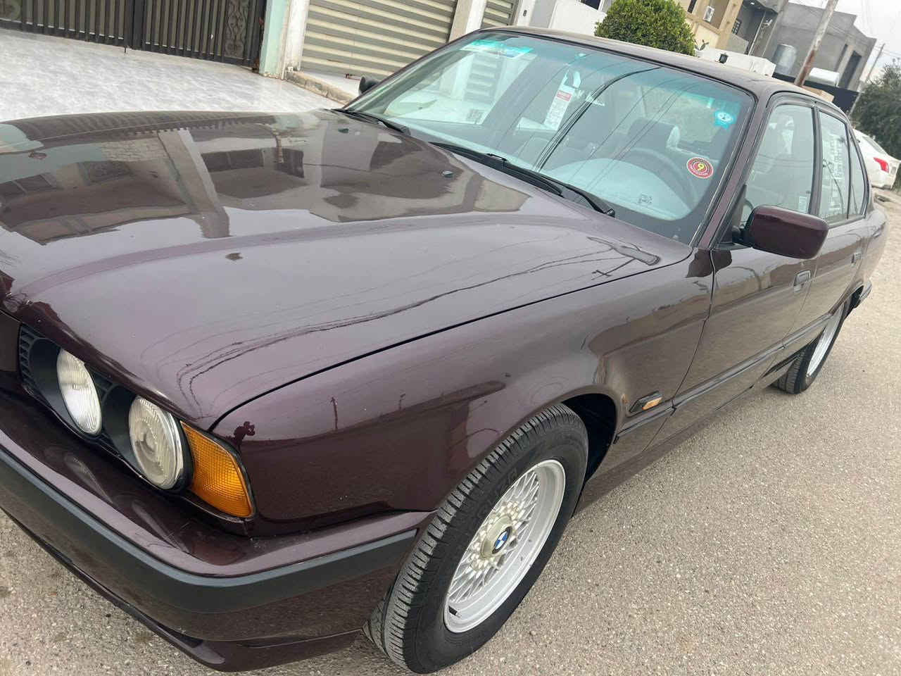 بي ام موديل 91 سياره بدون ضرر كلها بلادي 525 اصل محرك كير 30 شرط كير اوتو بجم عريض دوخل سياوه لوك سنتر لوك قفل مركزي رقم سليمانيه دولي لحد 28 دفتر بنزين موجود مكان سياره كركوك بيع فقط اتصل ‭
‭0770 500 1179‬ كركوك, العراق
