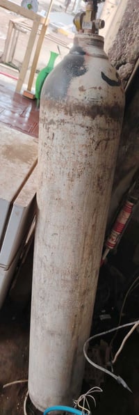 يوجد بطل اوكسجين حجم كبير للبيع ياباني 07802091179