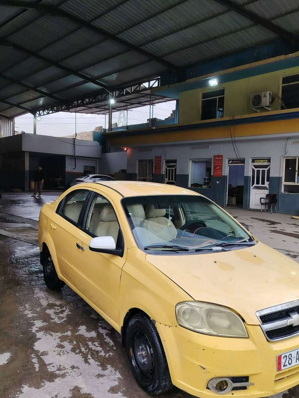 السلام عليكم افيو للبيع 2010مؤسسة شرعي موصل شرط محرك وكير وتاير وباتري طخم امامي وخلفي جدد هزة وسنوية جدد صار شهر وسنوية لل 2031 شرط التحويل من الشرعي خلال ساعة كابون بيها وبيها طخة جهة اليمين بالدوسة سيارة مال رزق ومناسبة موصل الايسر اتصل
***********
***********
