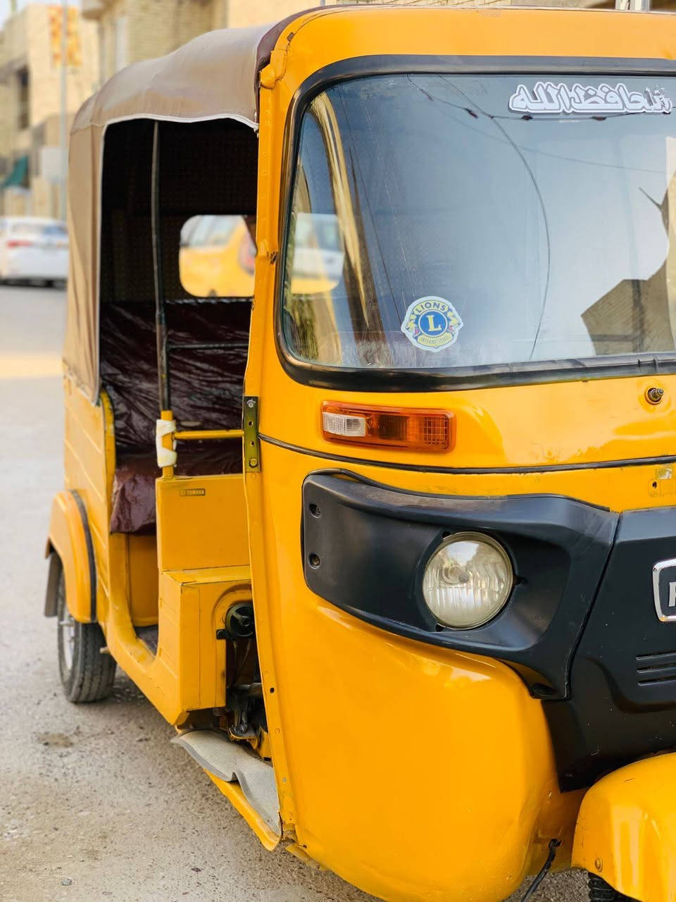 السلام عليكم من رخصت الادمن تكتك موديل18شهر11رقم وسنويه احولك ثاني يوم تكتك خير من الله مكينه مجفت جديد معمر دوس  السعر 5500وبيها مجال ول لغود مرشوش وهاذا رقمي ***********
