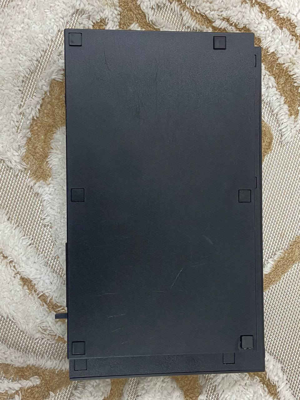 بلي ٢ محور يشغل قرص كوبي طباعة حصرية عند شخص و يشغل فلاش و هارد كامل ملحقات مع تحويلة HDMII
وكارتون و حافظة اقراص تشتغل على الجهاز هذا فقط . 
السعر : 80،000 دينار .
متوفر توصيل


**إذا كنت صاحب هذا الإعلان وتريد حذفه لأي سبب، رجاءا أرسل رسالة إلى الدعم الفني**